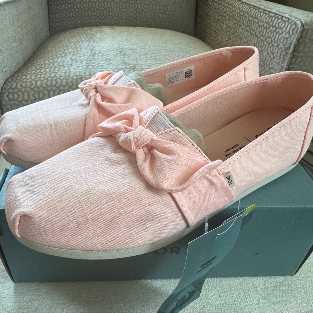 Toms Light Pink Bow Flats